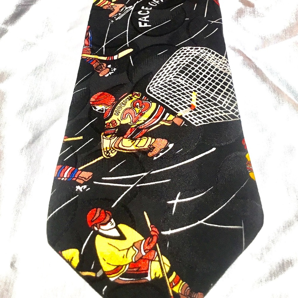❤️ Hockey Black Yellow Red Sports Party Necktie